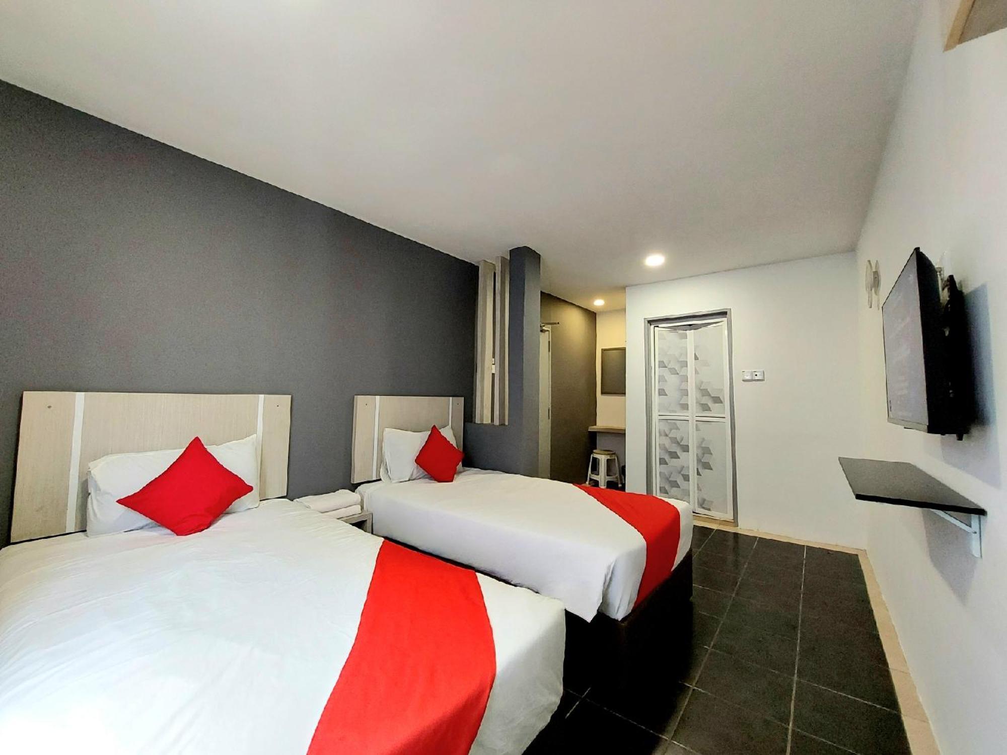 Good2Stay Budget Hotel L Lift L Coway Water L Wifi6 L Laundromat 말라카 객실 사진