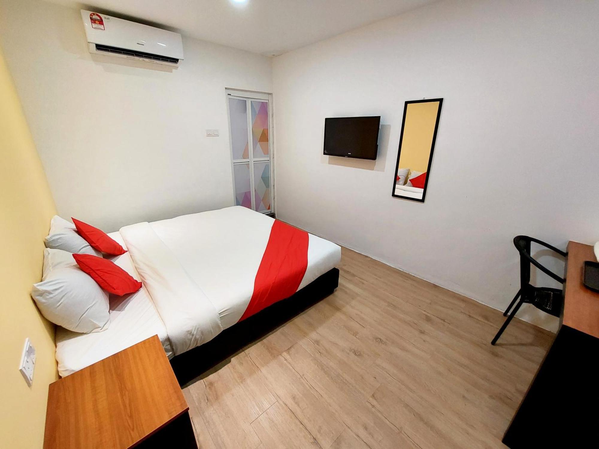Good2Stay Budget Hotel L Lift L Coway Water L Wifi6 L Laundromat 말라카 객실 사진