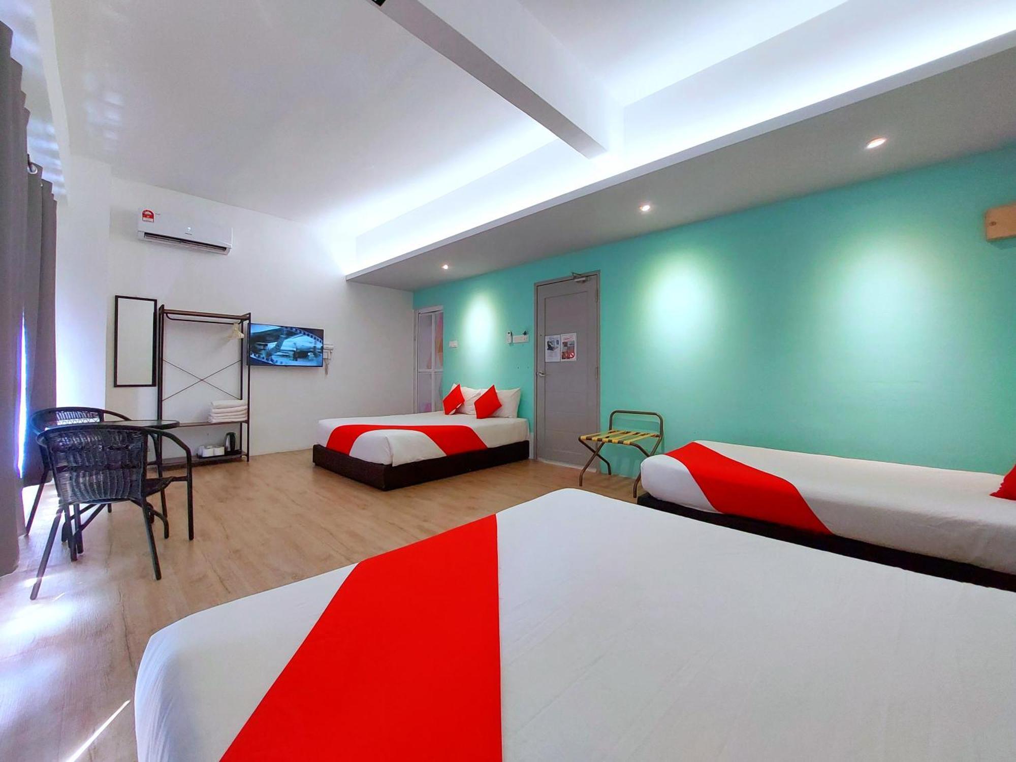 Good2Stay Budget Hotel L Lift L Coway Water L Wifi6 L Laundromat 말라카 객실 사진
