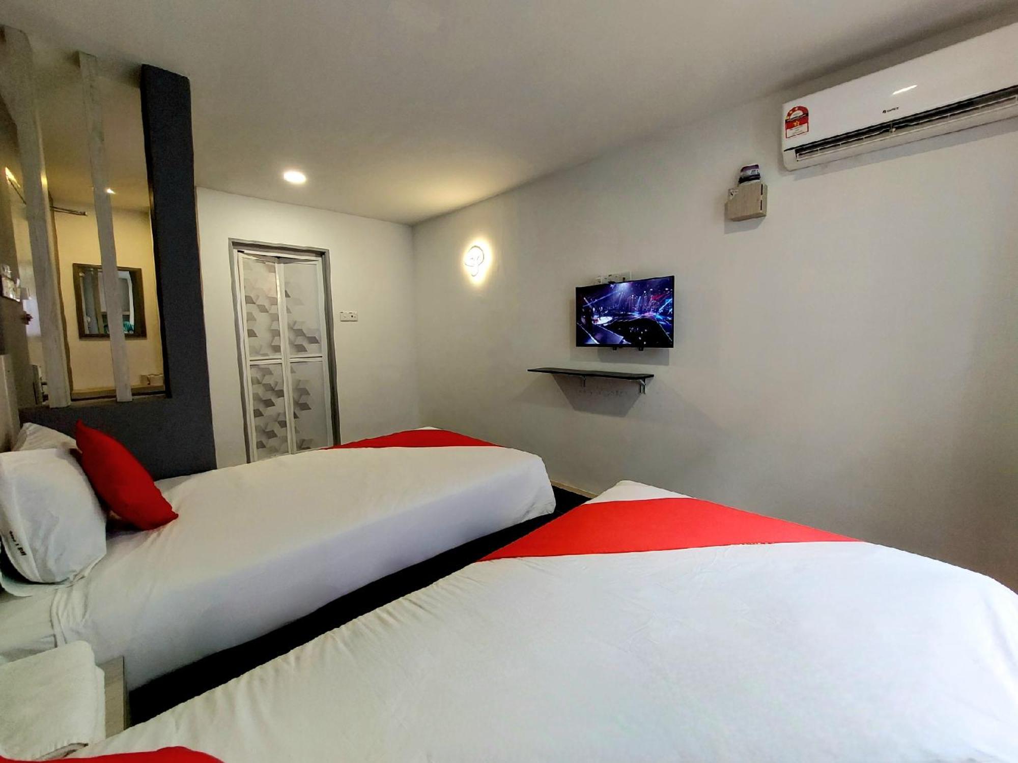 Good2Stay Budget Hotel L Lift L Coway Water L Wifi6 L Laundromat 말라카 객실 사진