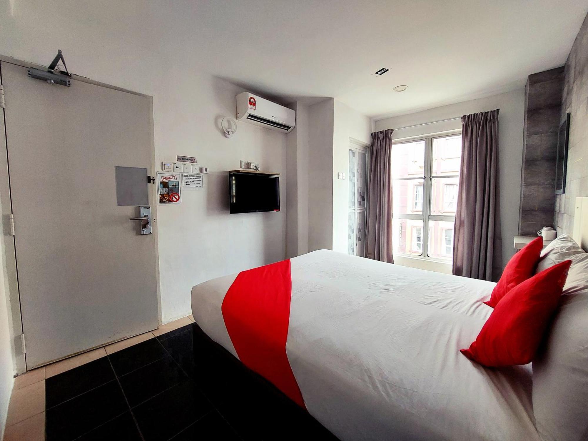 Good2Stay Budget Hotel L Lift L Coway Water L Wifi6 L Laundromat 말라카 객실 사진