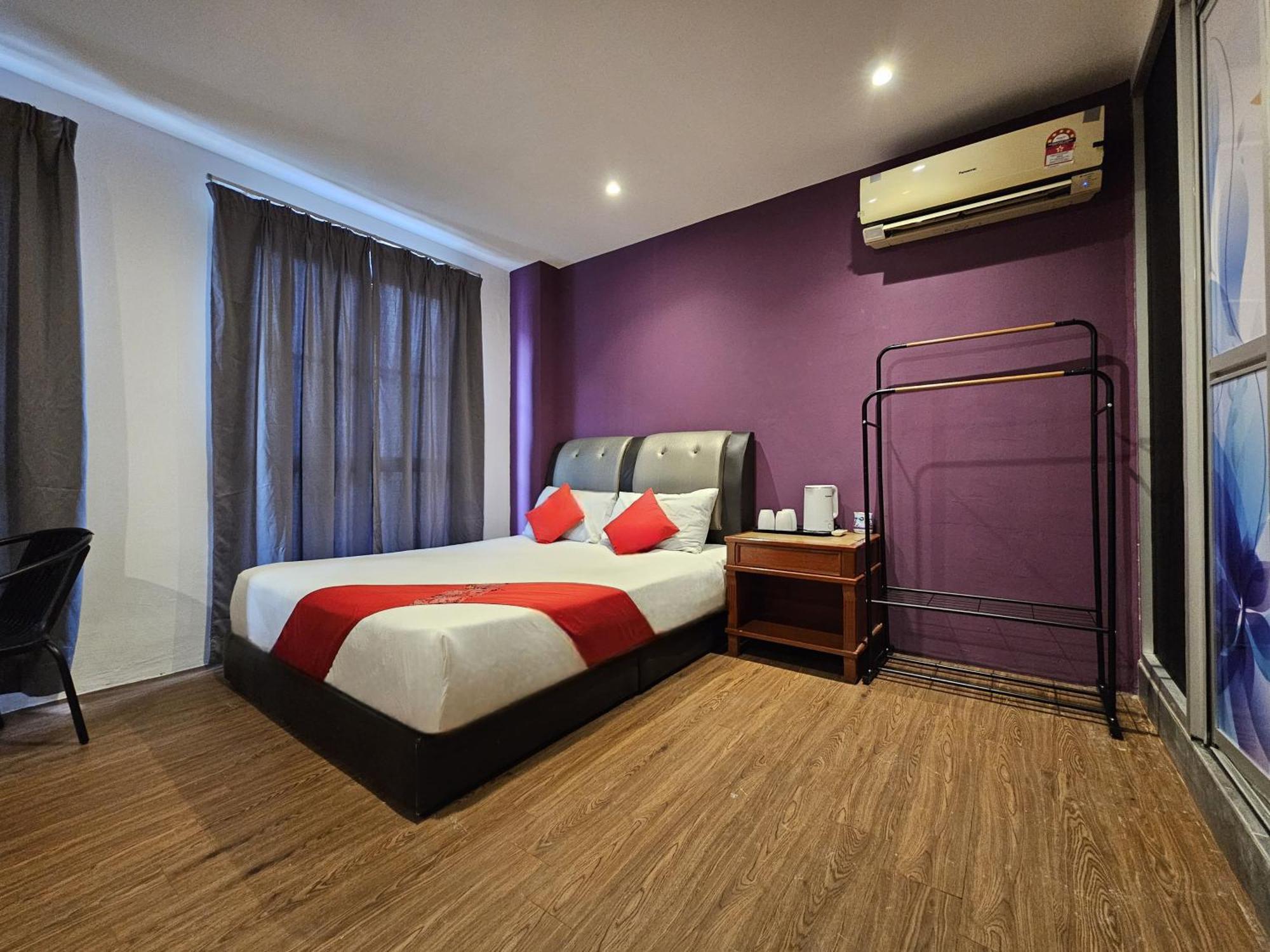 Good2Stay Budget Hotel L Lift L Coway Water L Wifi6 L Laundromat 말라카 객실 사진